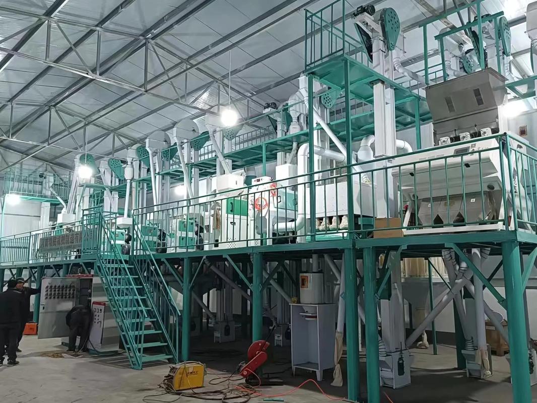 福建大米加工机械厂家,黑龙江30吨大米加工生产线,新型碾米机